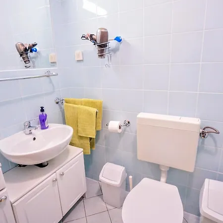 Appartement With Parking Space Zambratija, Umag - 27191